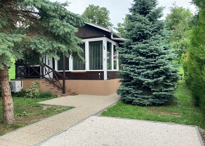 Lux Fahaz Chalet